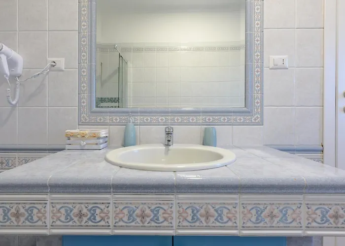 Silver Nest - 9 Min To Airport - Free Netflix E Wi-fi 4*